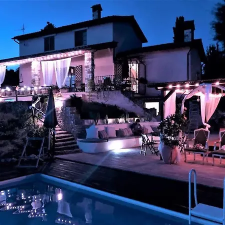 Casale Con Piscina In Collina - Borghi Silenti -